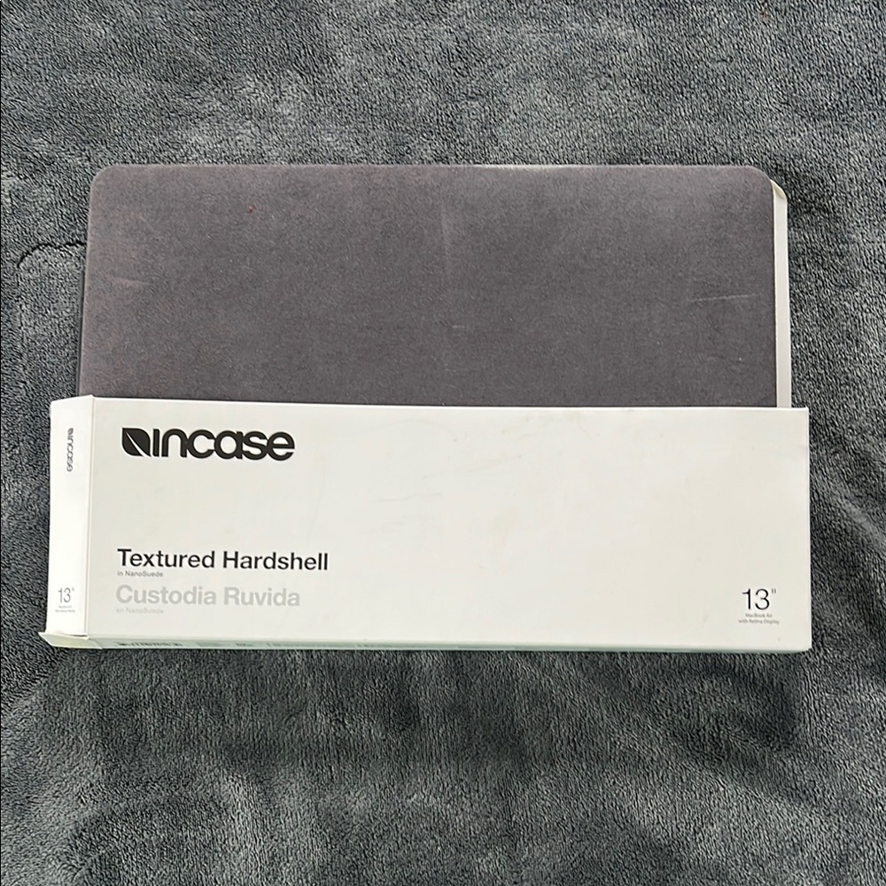 Incase Charcoal Hardshell Laptop Case - 13 Inch